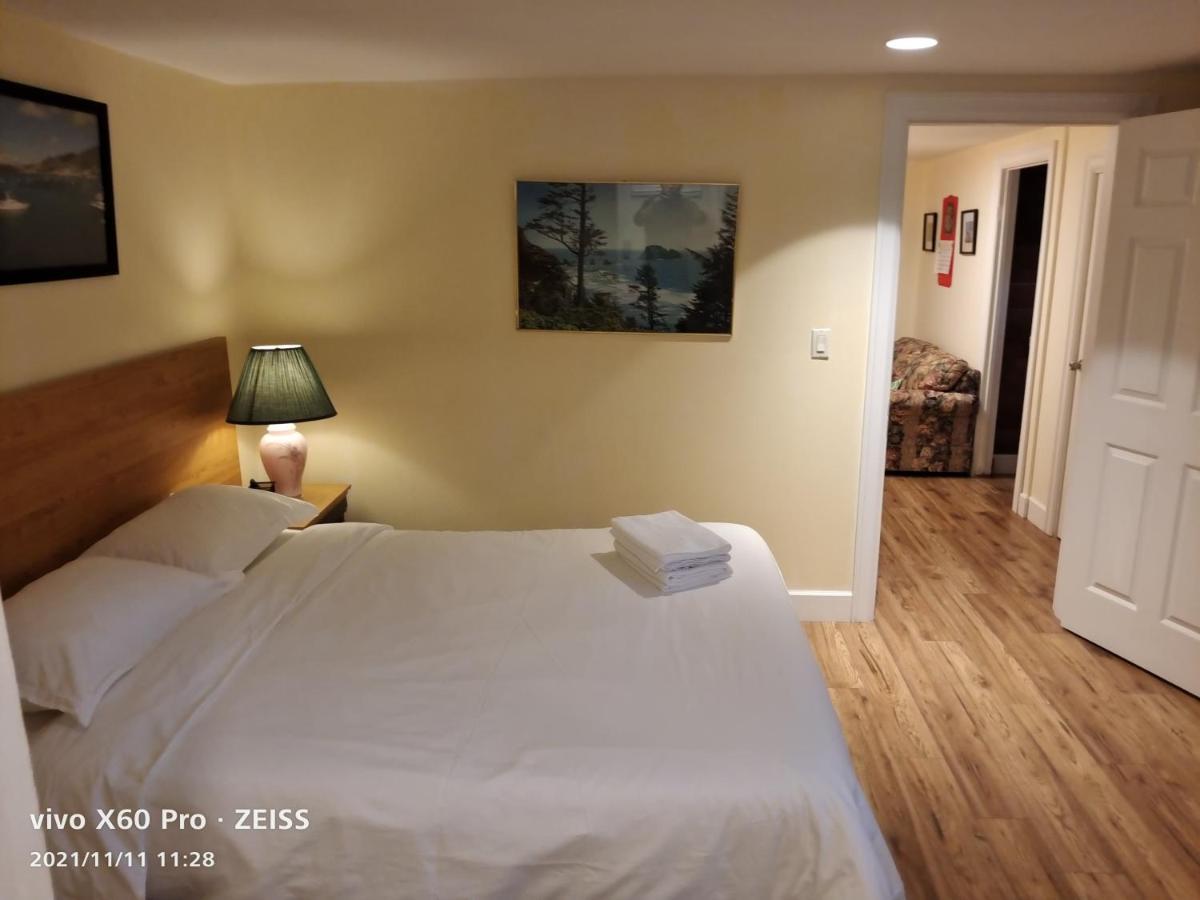 Romantic Homestay Coquitlam Luaran gambar