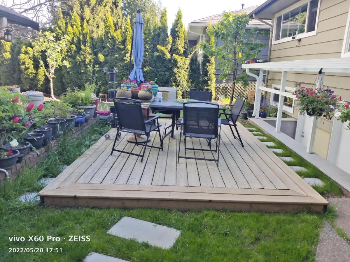 Romantic Homestay Coquitlam Luaran gambar