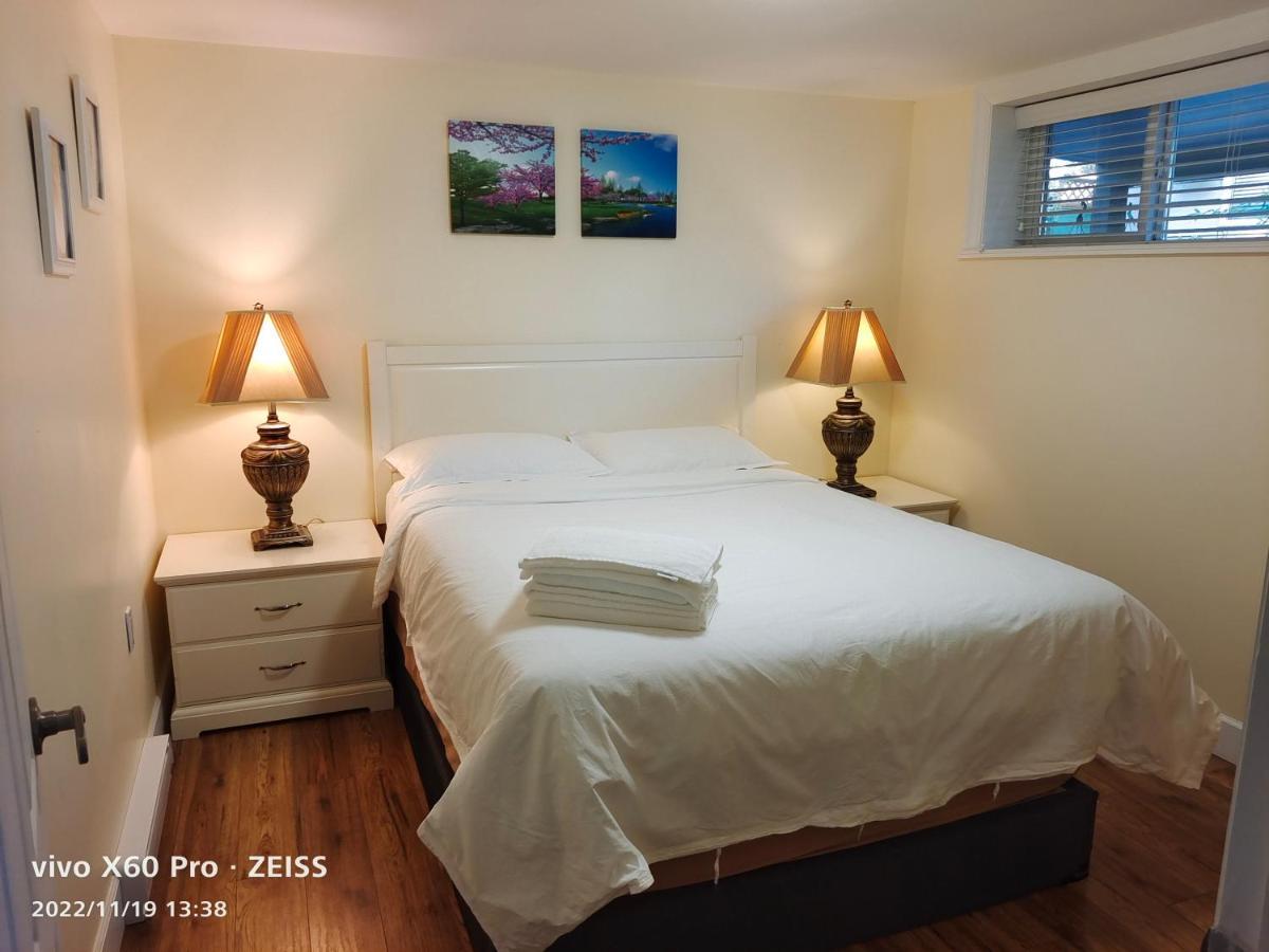 Romantic Homestay Coquitlam Luaran gambar